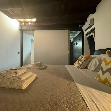 In Ancient Apartament